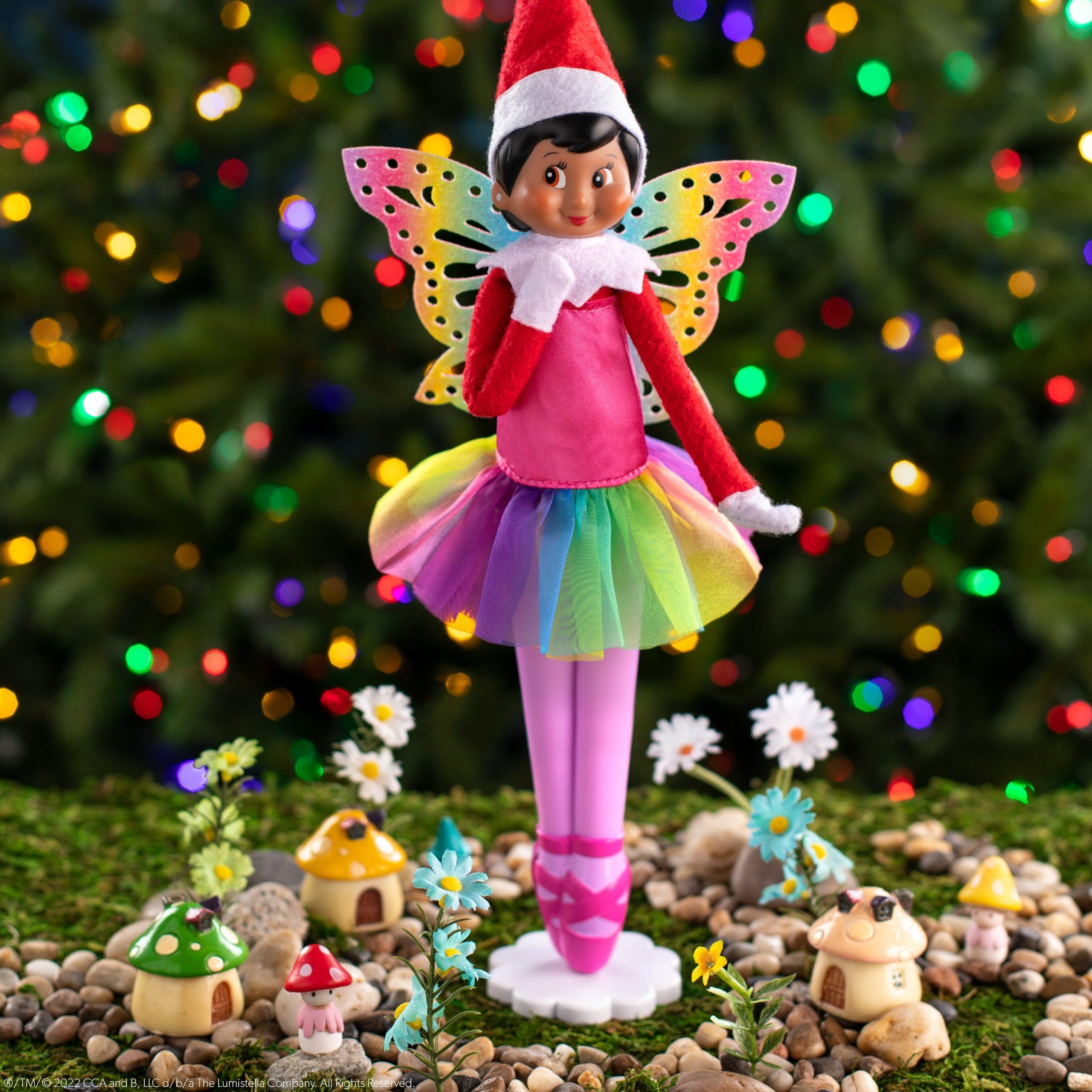 MAGIFREEZ™ RAINBOW SNOW PIXIE (SCOUT ELF CLOTHES) - Image 5