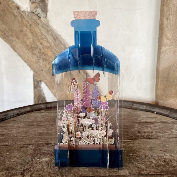 'Butterly Cottage Garden' 3D bottle card